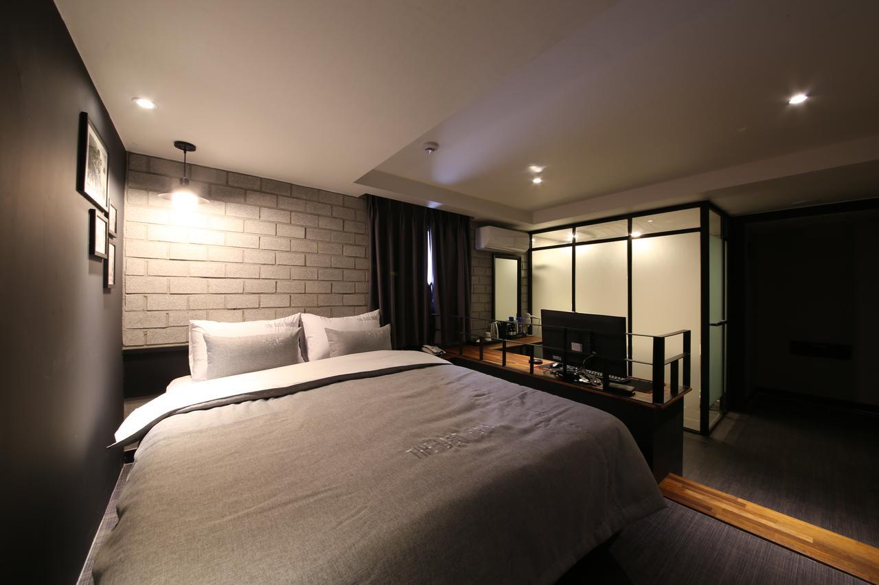 The Last Hotel Nampo Busan Exteriör bild